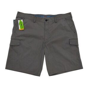 Haggar Active Series Mens Gray Cargo Shorts Size 42 Recycled Plastic Fabric. NWT